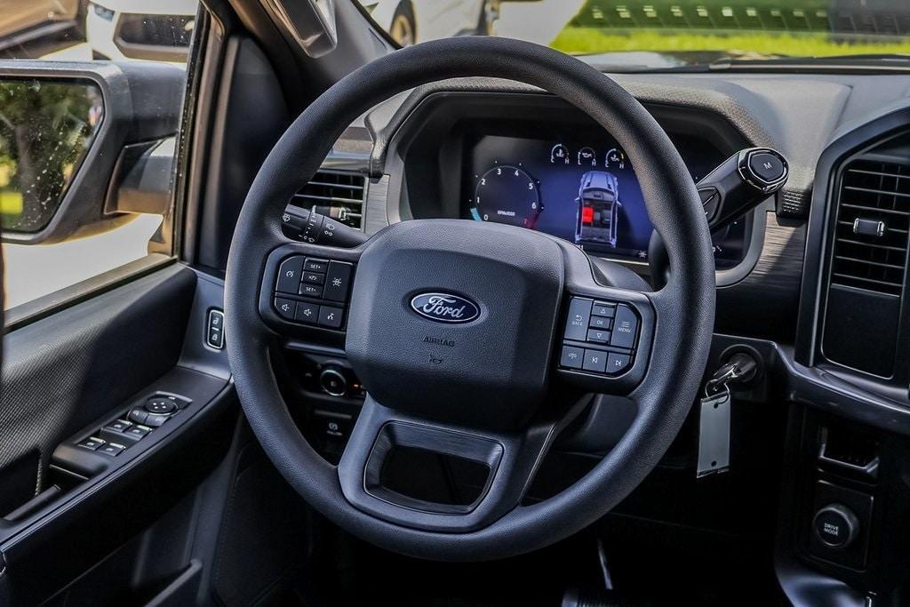 new 2024 Ford F-150 car, priced at $45,323