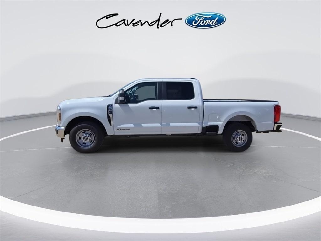 new 2025 Ford F-250 car, priced at $61,698