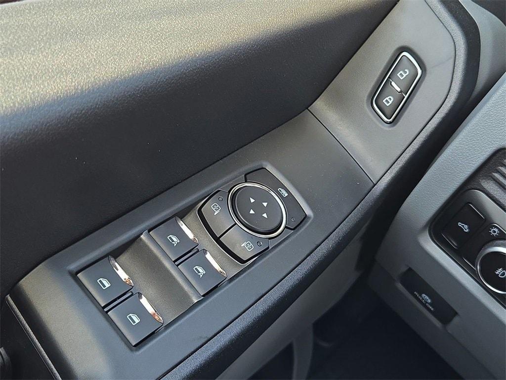 new 2025 Ford F-250 car, priced at $58,958