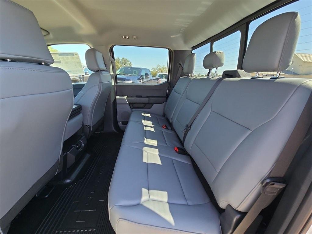 new 2025 Ford F-250 car, priced at $58,958