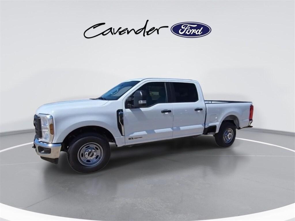 new 2025 Ford F-250 car, priced at $61,698