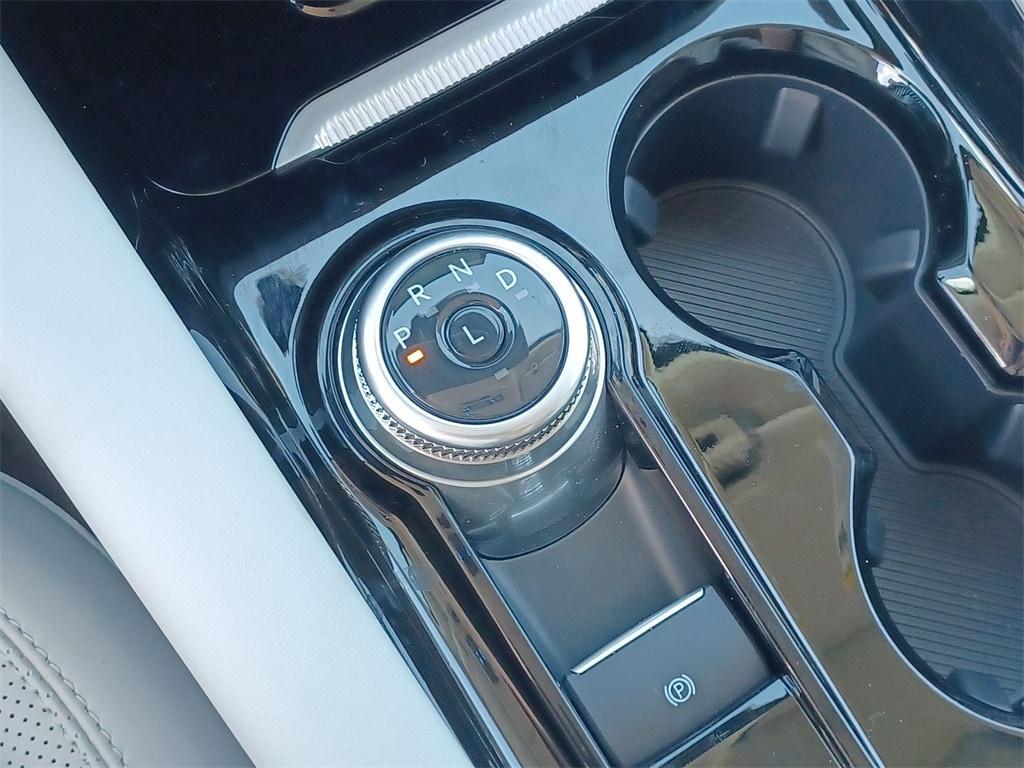 new 2025 Ford Explorer car, priced at $53,080