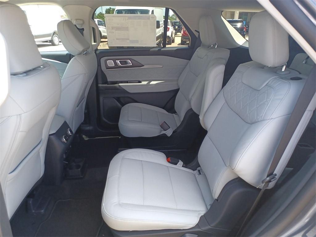 new 2025 Ford Explorer car, priced at $53,080