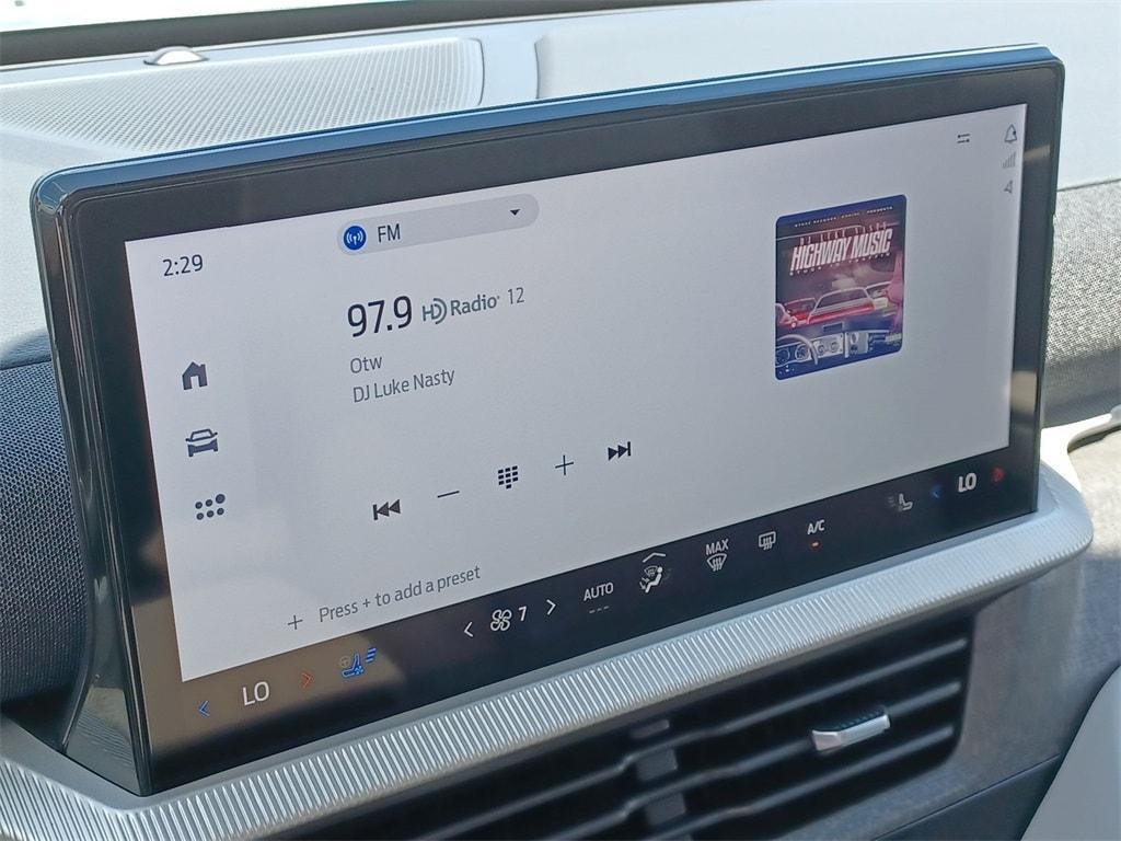 new 2025 Ford Explorer car, priced at $53,080