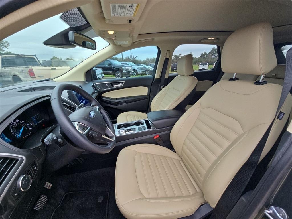 new 2024 Ford Edge car, priced at $40,188