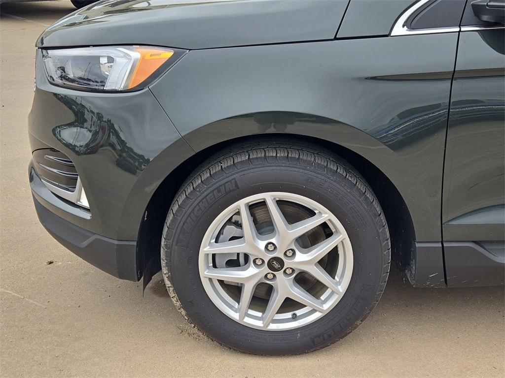 new 2024 Ford Edge car, priced at $40,188