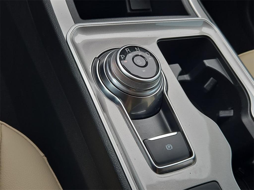 new 2024 Ford Edge car, priced at $40,188