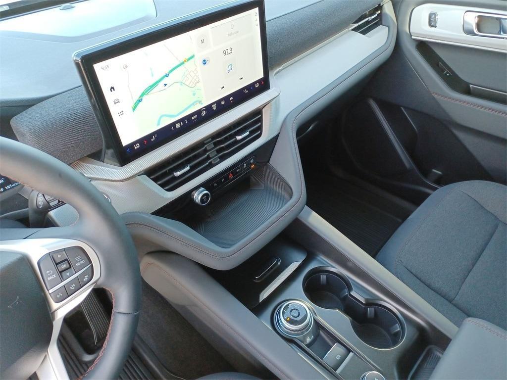 used 2025 Ford Explorer car, priced at $38,291