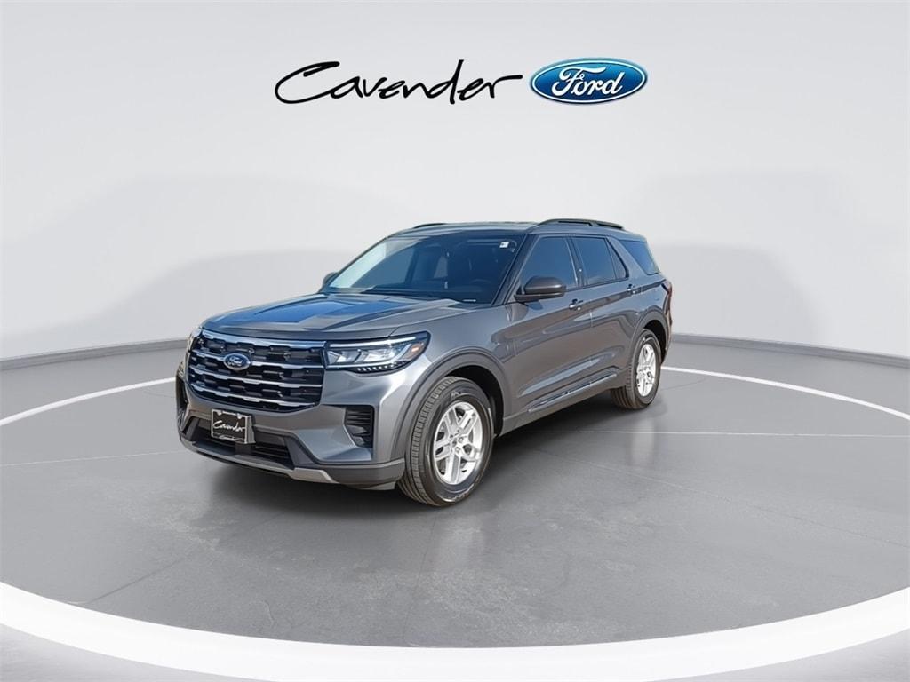 used 2025 Ford Explorer car, priced at $38,291