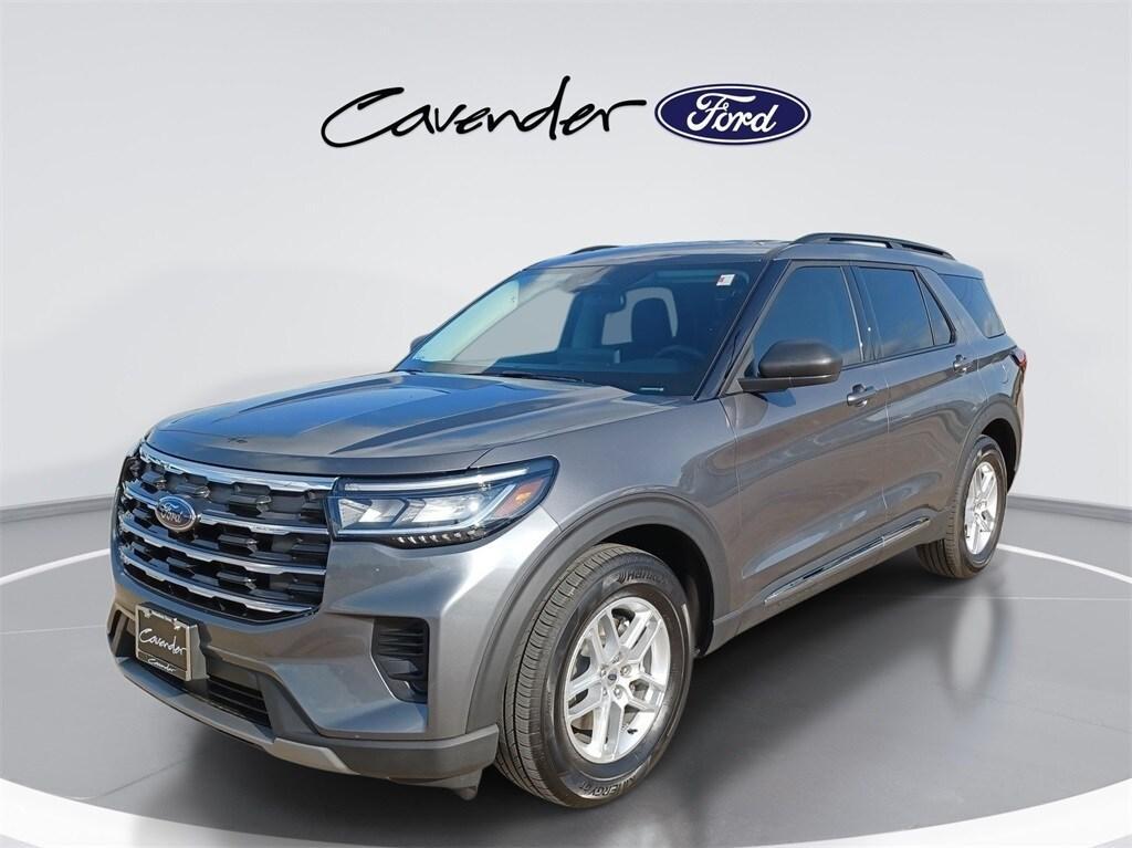 used 2025 Ford Explorer car, priced at $38,291