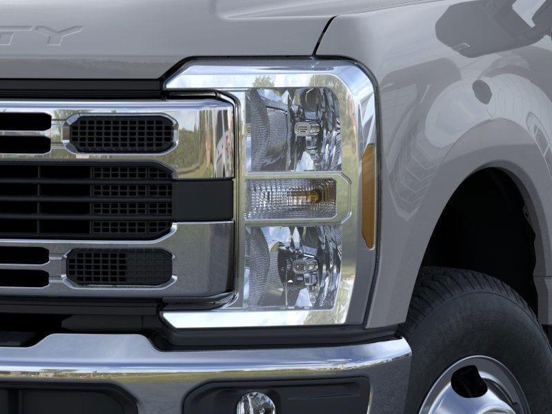new 2025 Ford F-350 car, priced at $68,223