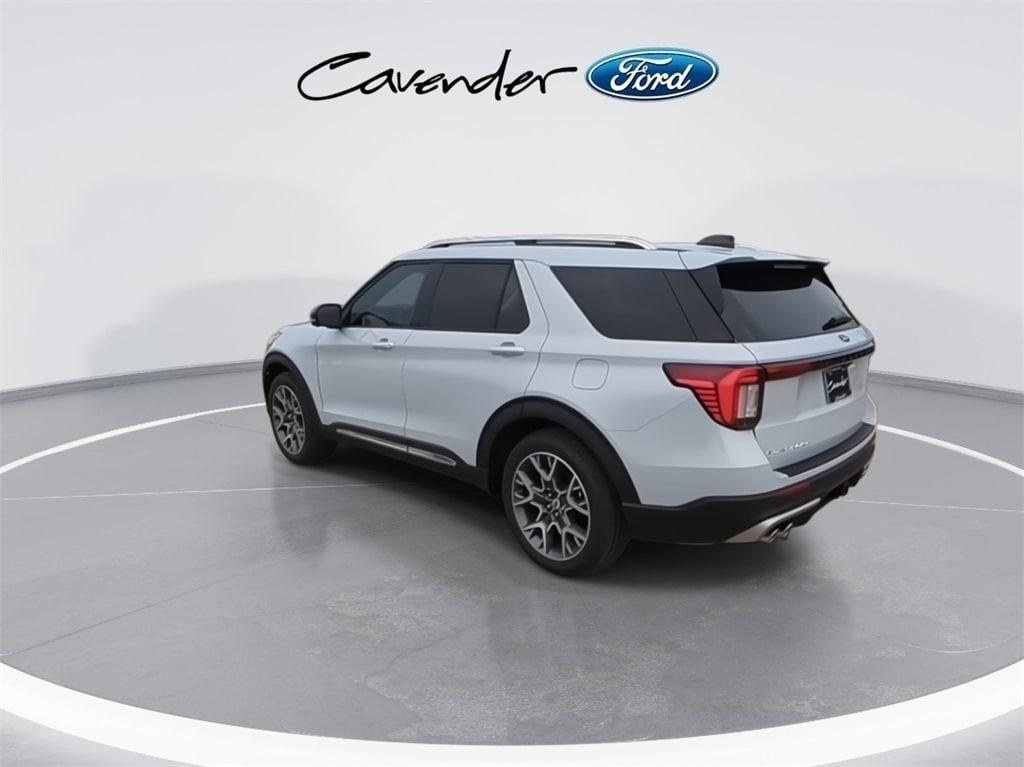 new 2025 Ford Explorer car, priced at $55,548