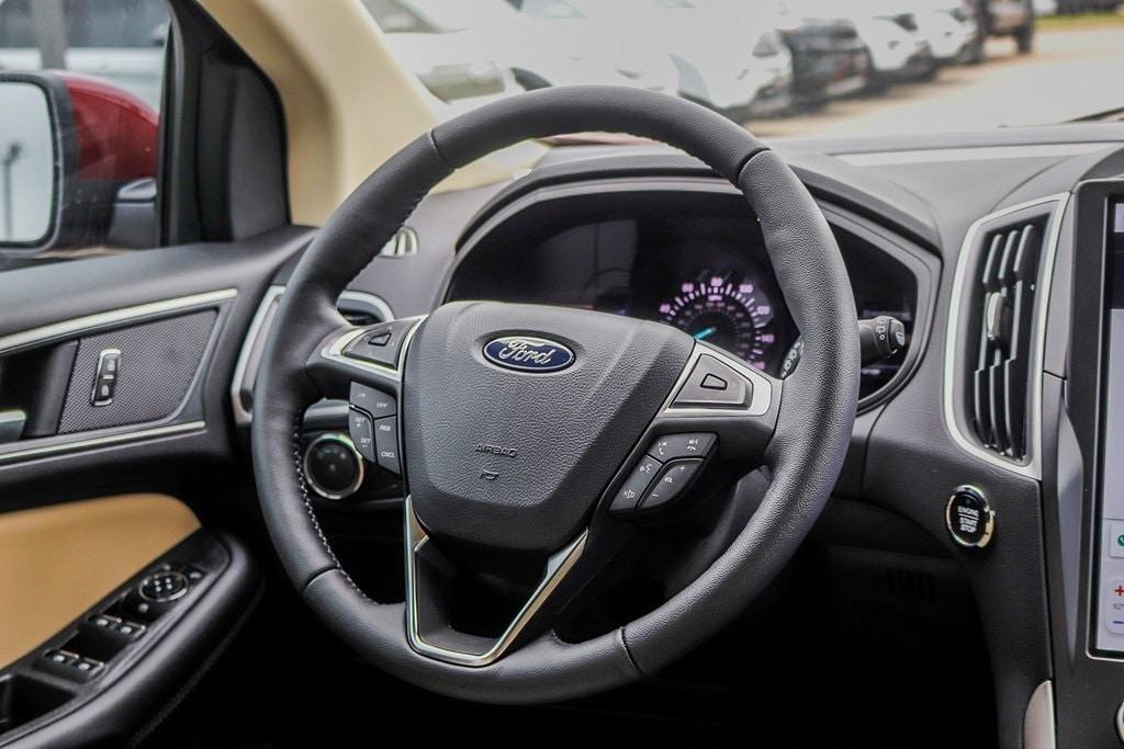 new 2024 Ford Edge car, priced at $37,755