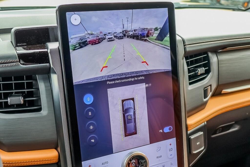new 2024 Ford Expedition Max car, priced at $71,720