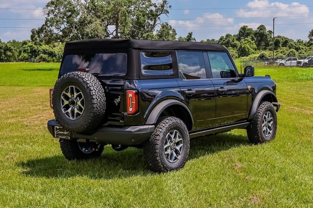 new 2024 Ford Bronco car, priced at $44,611