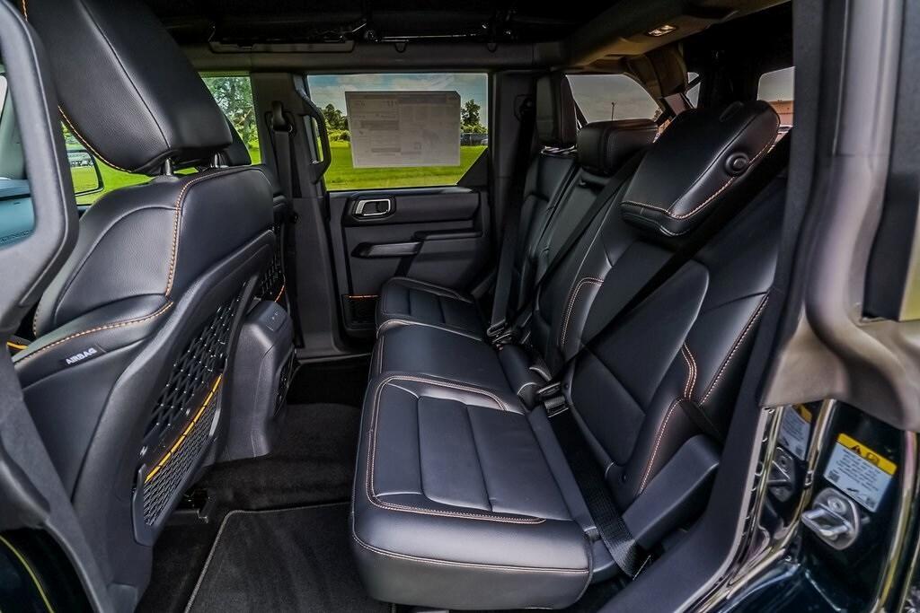new 2024 Ford Bronco car, priced at $48,920