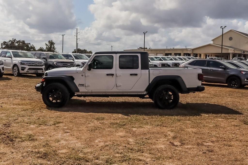 used 2021 Jeep Gladiator car, priced at $28,547