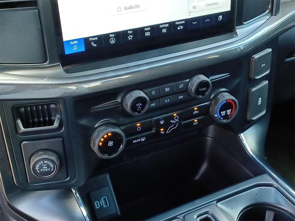 new 2024 Ford F-150 car, priced at $43,201