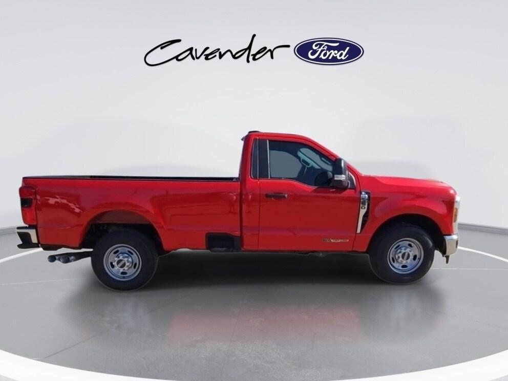 new 2025 Ford F-350 car, priced at $58,383