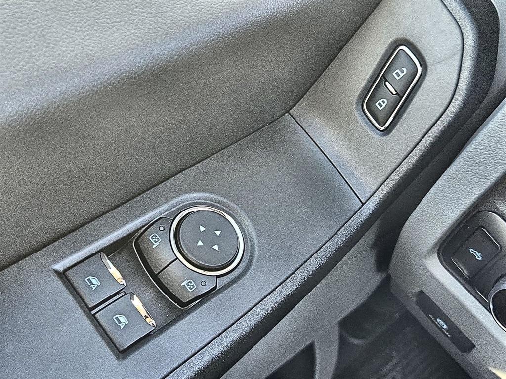 new 2025 Ford F-350 car, priced at $58,383
