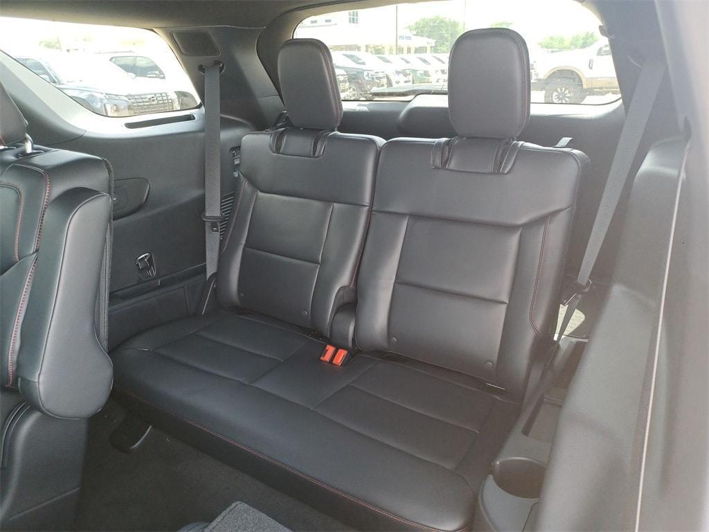 new 2025 Ford Explorer car, priced at $45,066