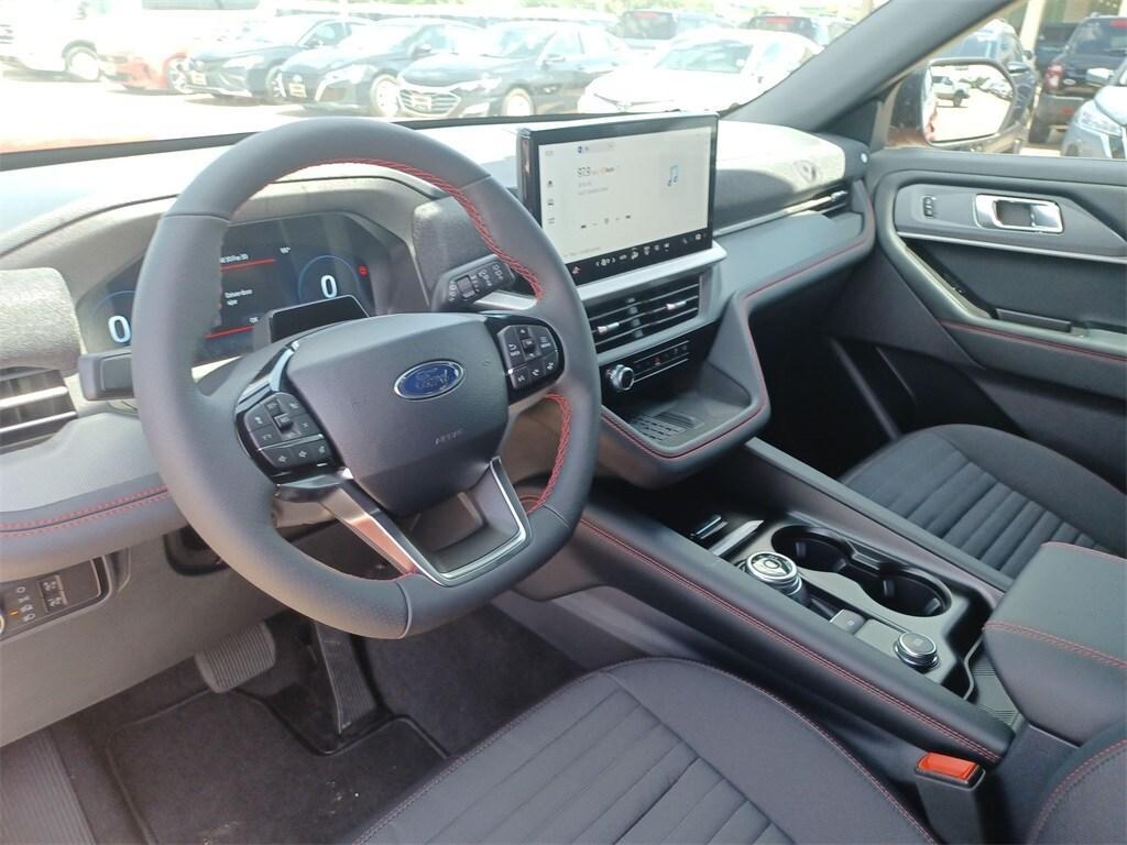 new 2025 Ford Explorer car, priced at $45,066