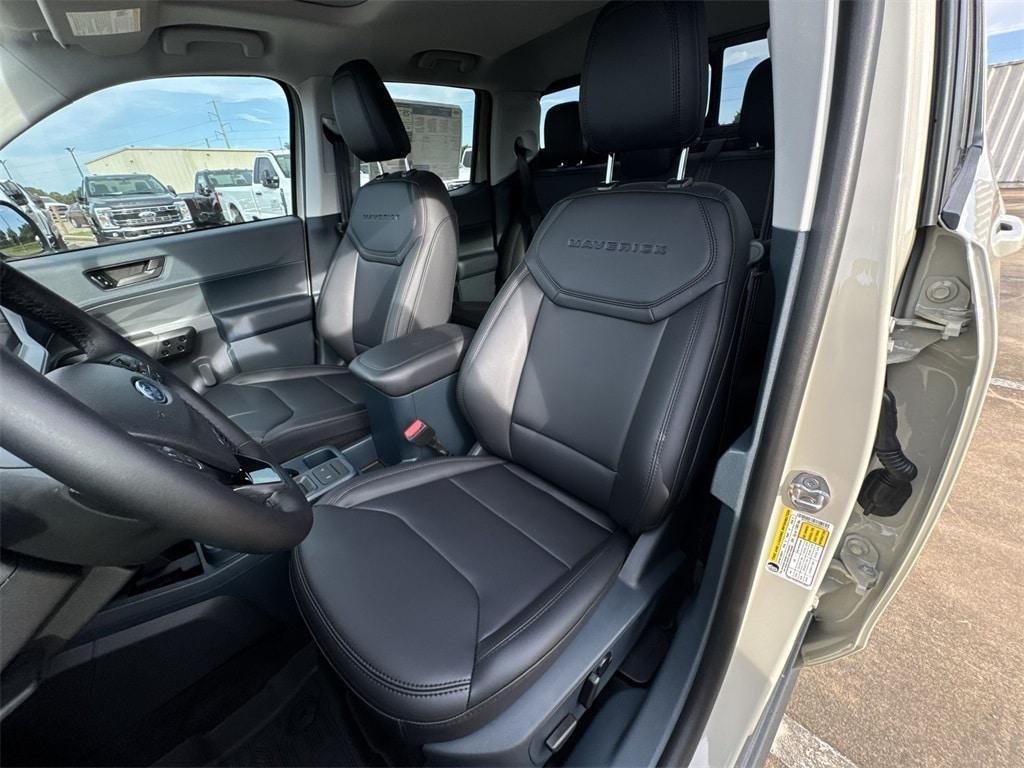 new 2025 Ford Maverick car, priced at $39,959