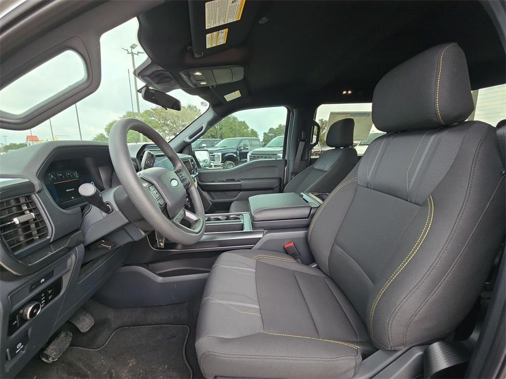 new 2025 Ford F-150 car, priced at $52,592
