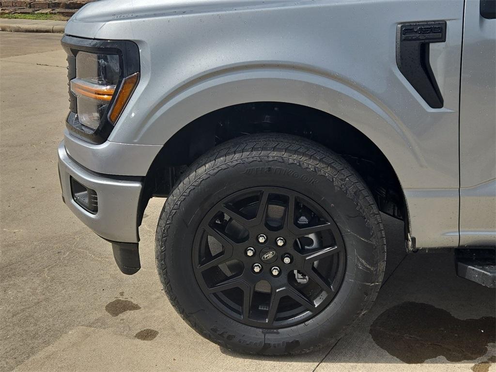 new 2025 Ford F-150 car, priced at $52,592