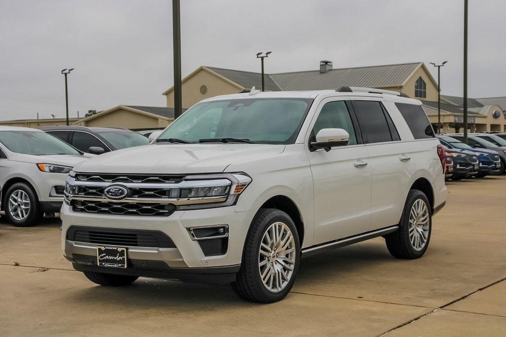 new 2024 Ford Expedition car, priced at $66,155