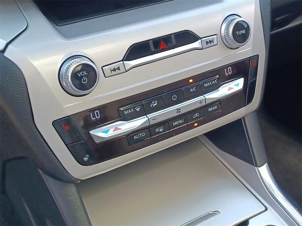 used 2021 Ford Explorer car, priced at $17,994