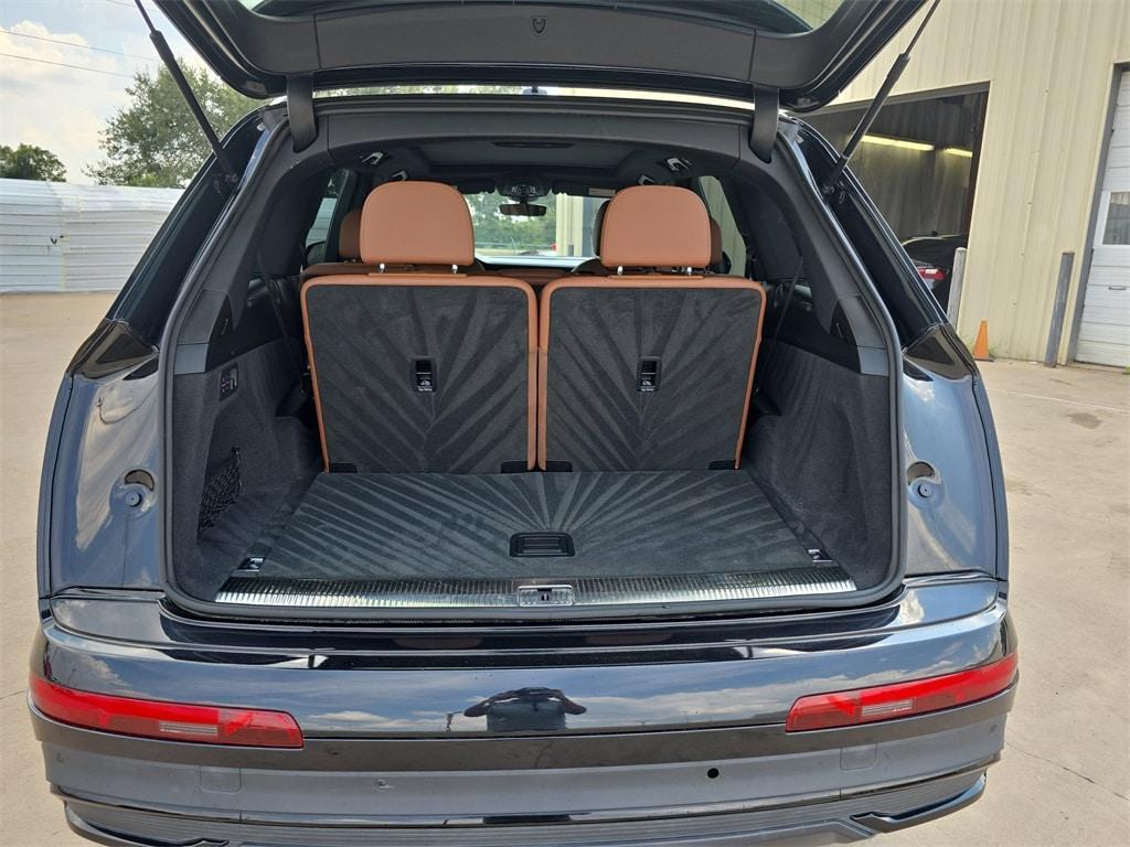 used 2021 Audi Q7 car, priced at $29,992