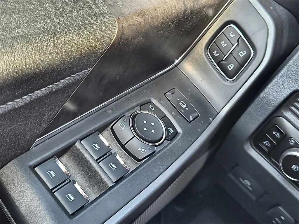 new 2025 Ford F-350 car, priced at $75,739