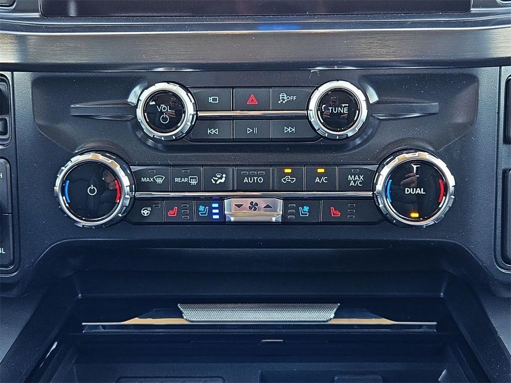 new 2025 Ford F-350 car, priced at $78,923