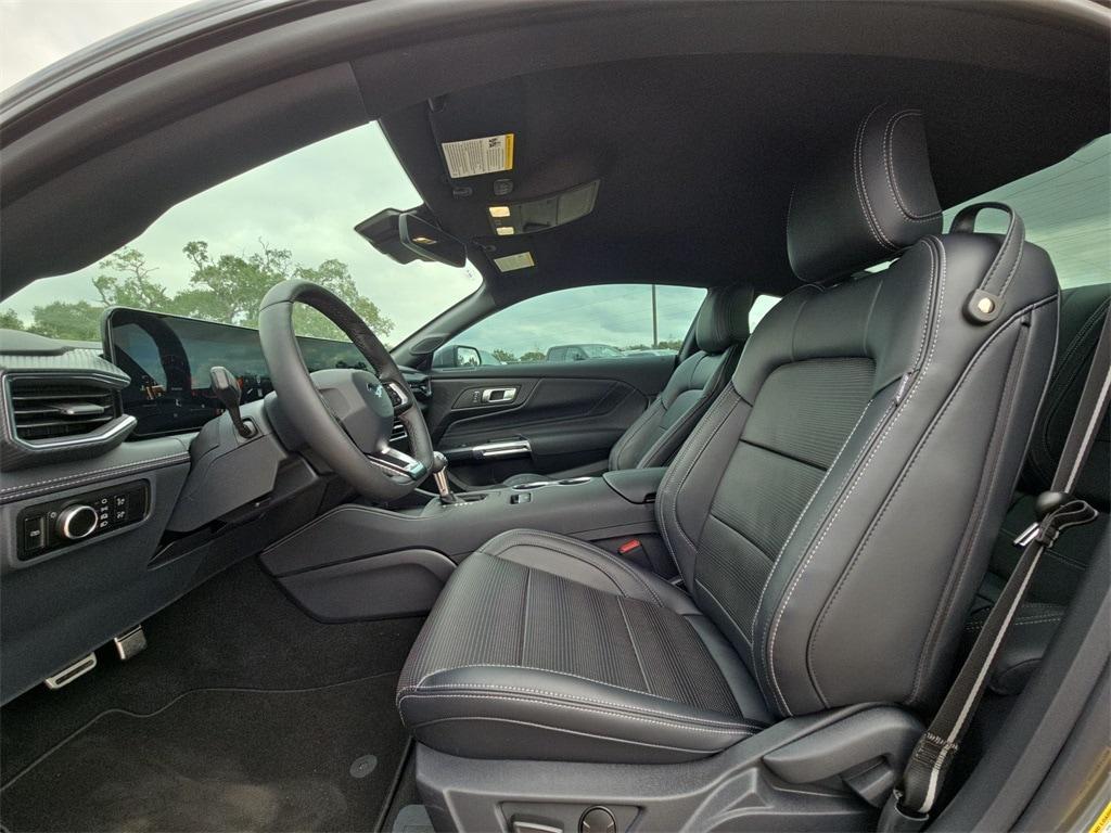 new 2025 Ford Mustang car, priced at $41,040