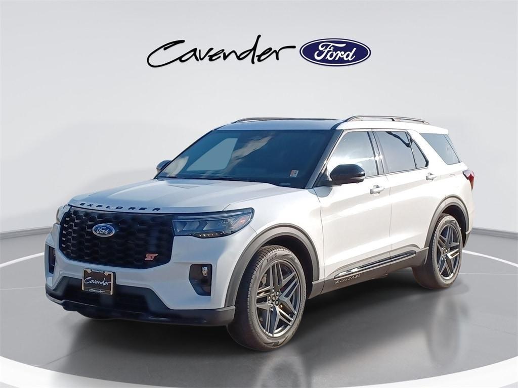 new 2025 Ford Explorer car, priced at $55,224