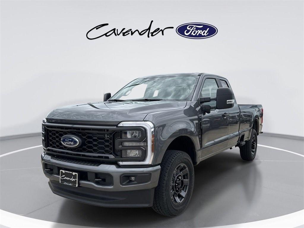 new 2025 Ford F-350 car, priced at $55,135