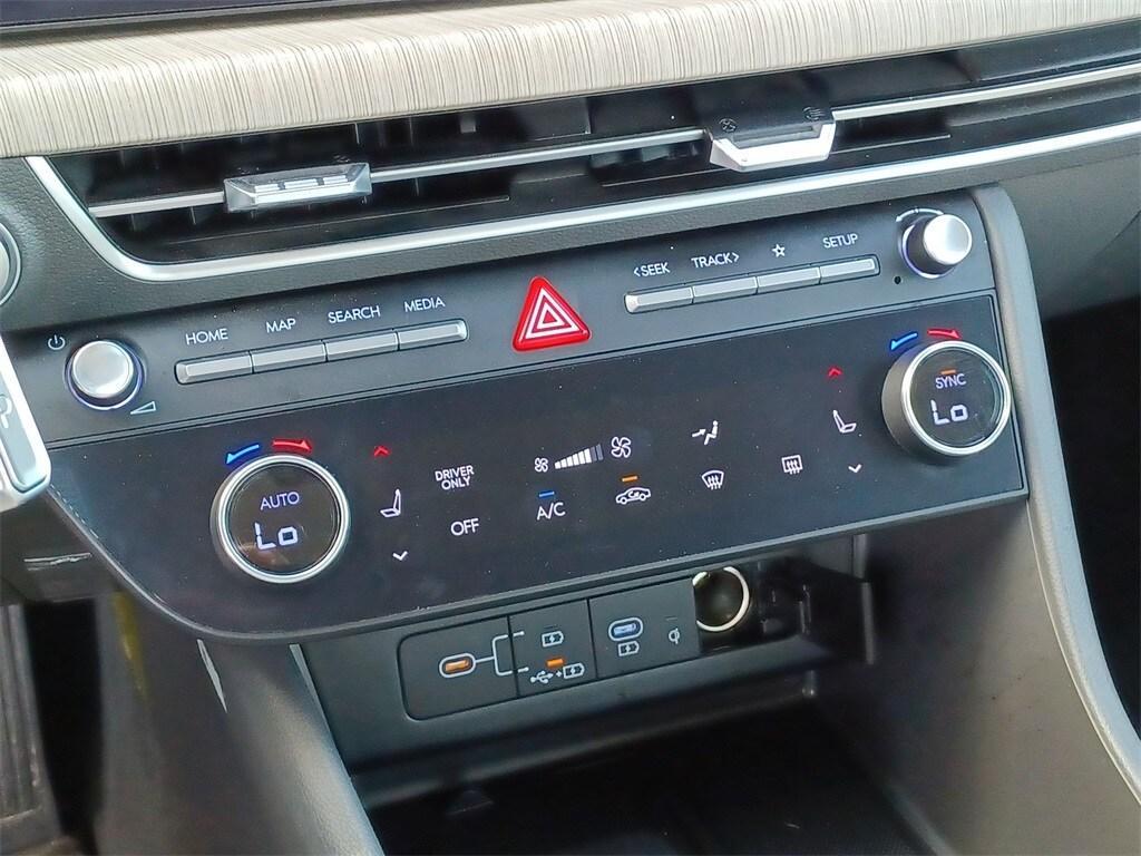 used 2024 Hyundai Sonata Hybrid car, priced at $25,892
