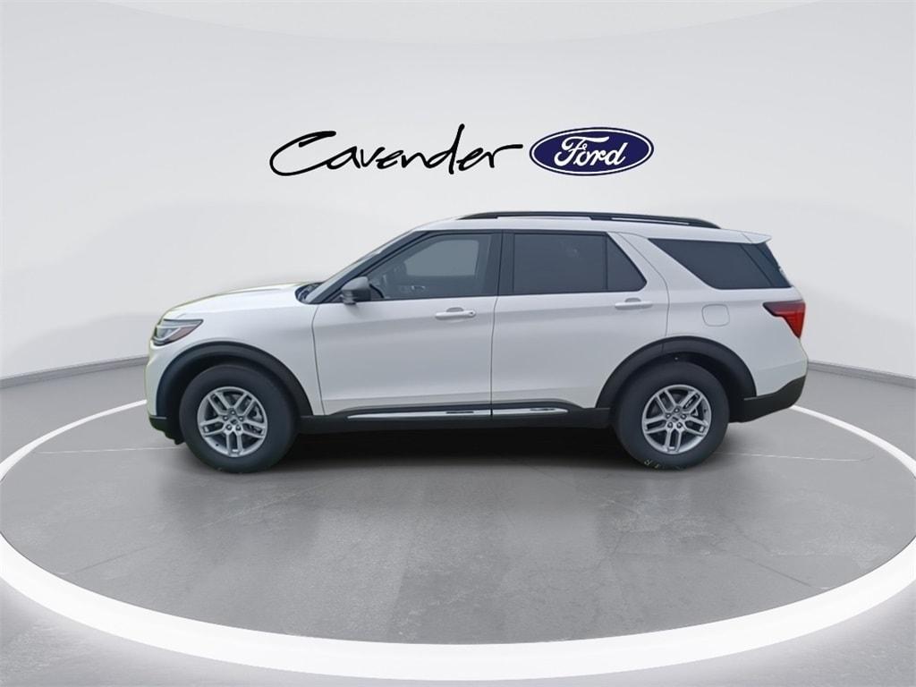 new 2025 Ford Explorer car, priced at $43,081