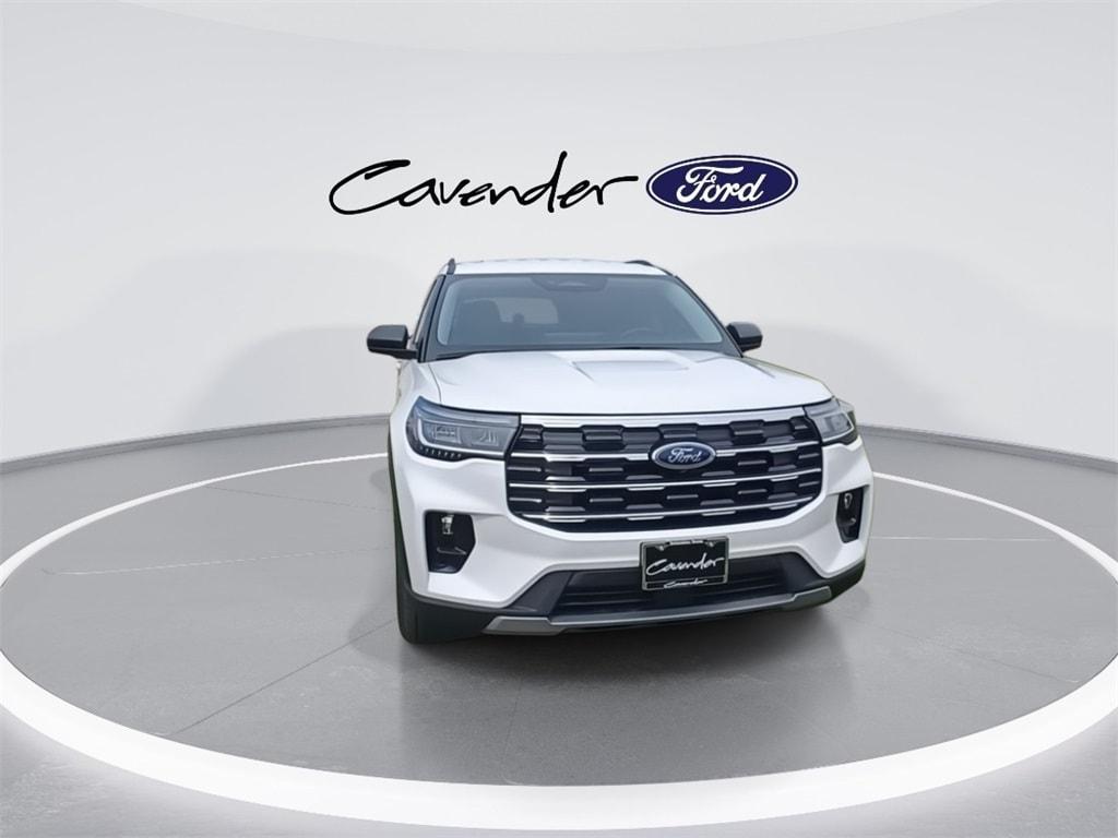 new 2025 Ford Explorer car, priced at $43,081