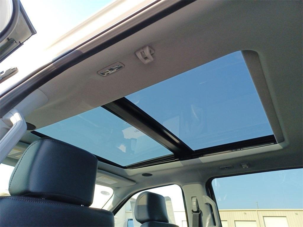 new 2025 Ford F-250 car, priced at $86,506