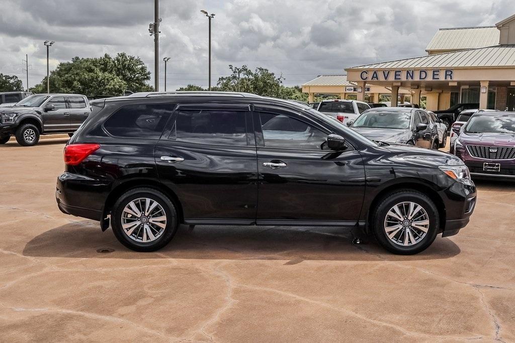 used 2020 Nissan Pathfinder car, priced at $21,492