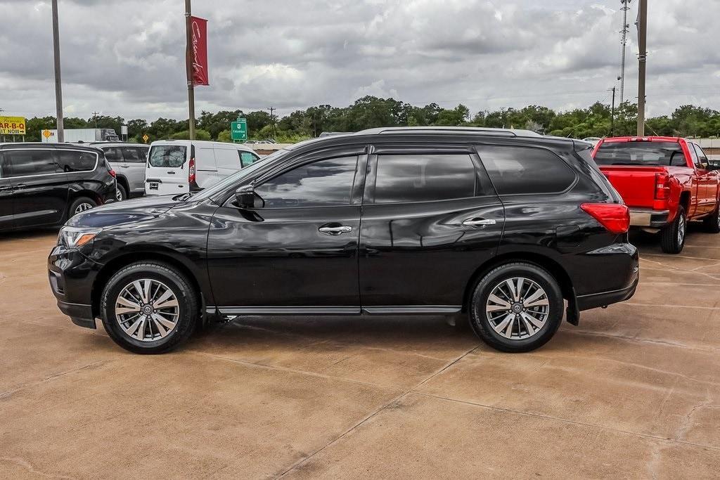 used 2020 Nissan Pathfinder car, priced at $21,492