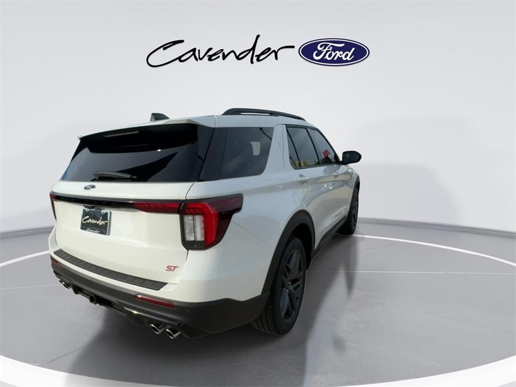 new 2025 Ford Explorer car, priced at $52,861