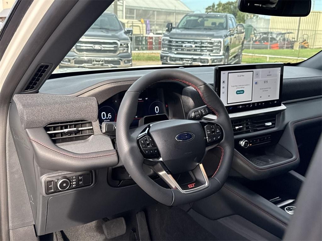 new 2025 Ford Explorer car, priced at $52,861