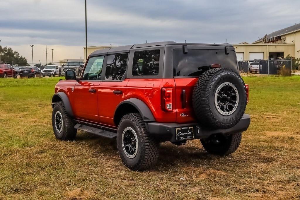 new 2024 Ford Bronco car, priced at $48,618