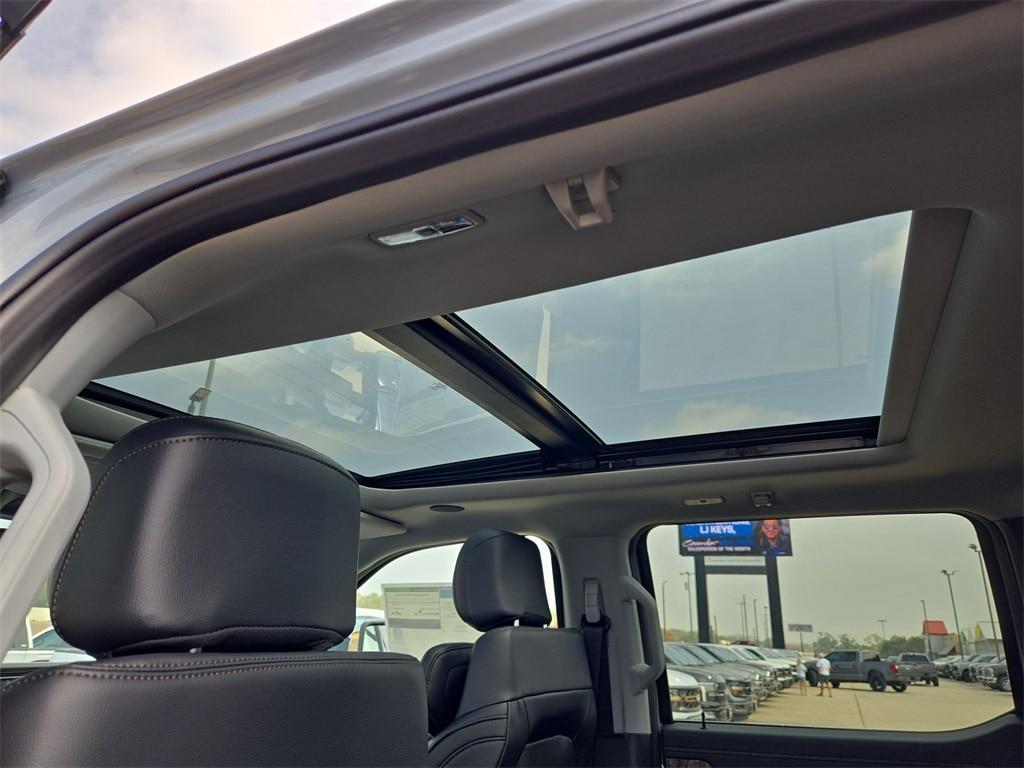 new 2025 Ford F-250 car, priced at $87,093