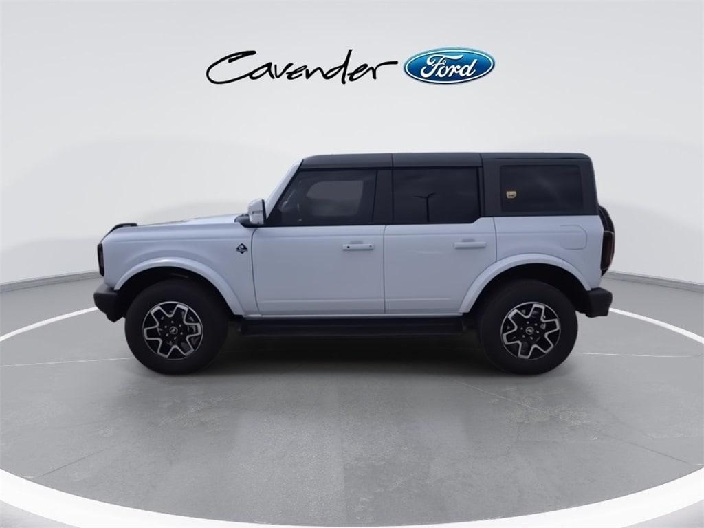 new 2025 Ford Bronco car, priced at $53,351