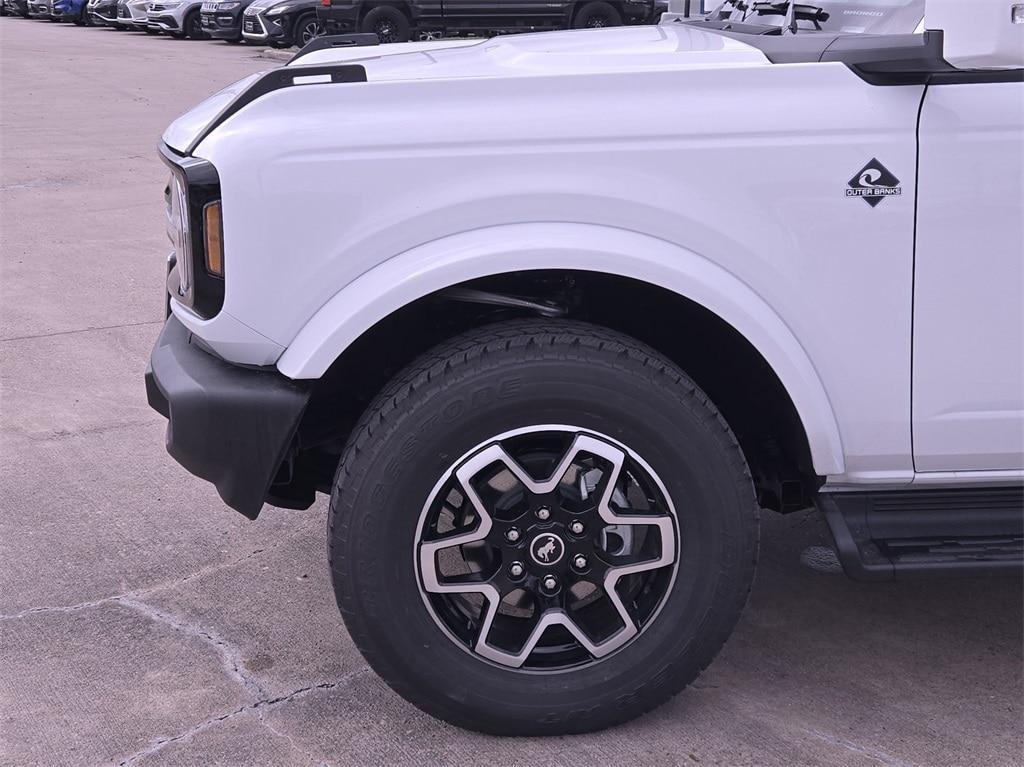 new 2025 Ford Bronco car, priced at $53,351