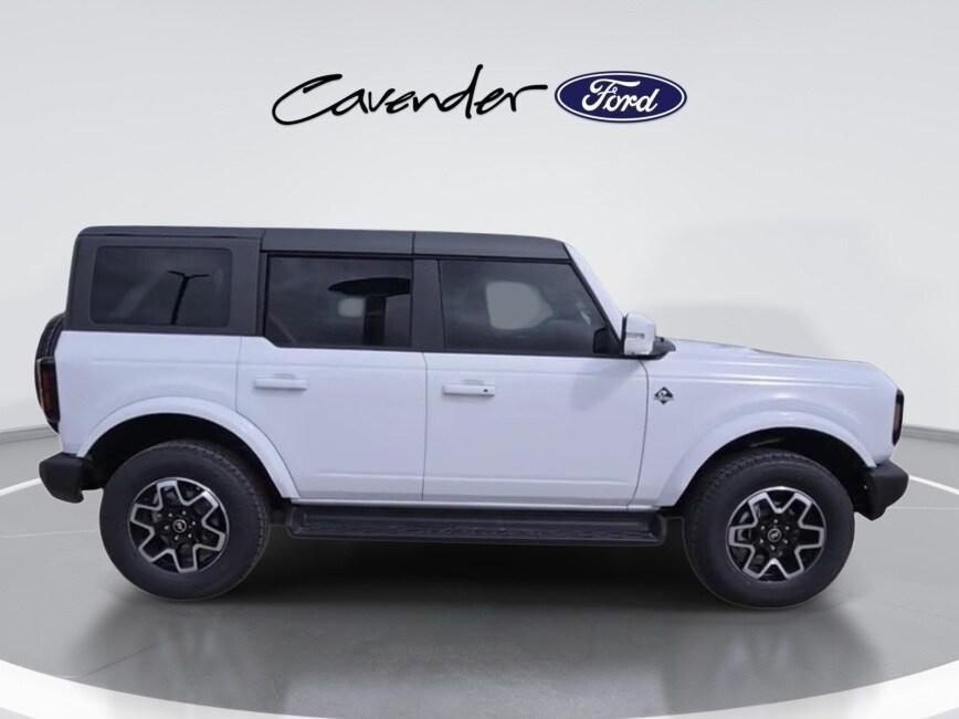 new 2025 Ford Bronco car, priced at $53,351